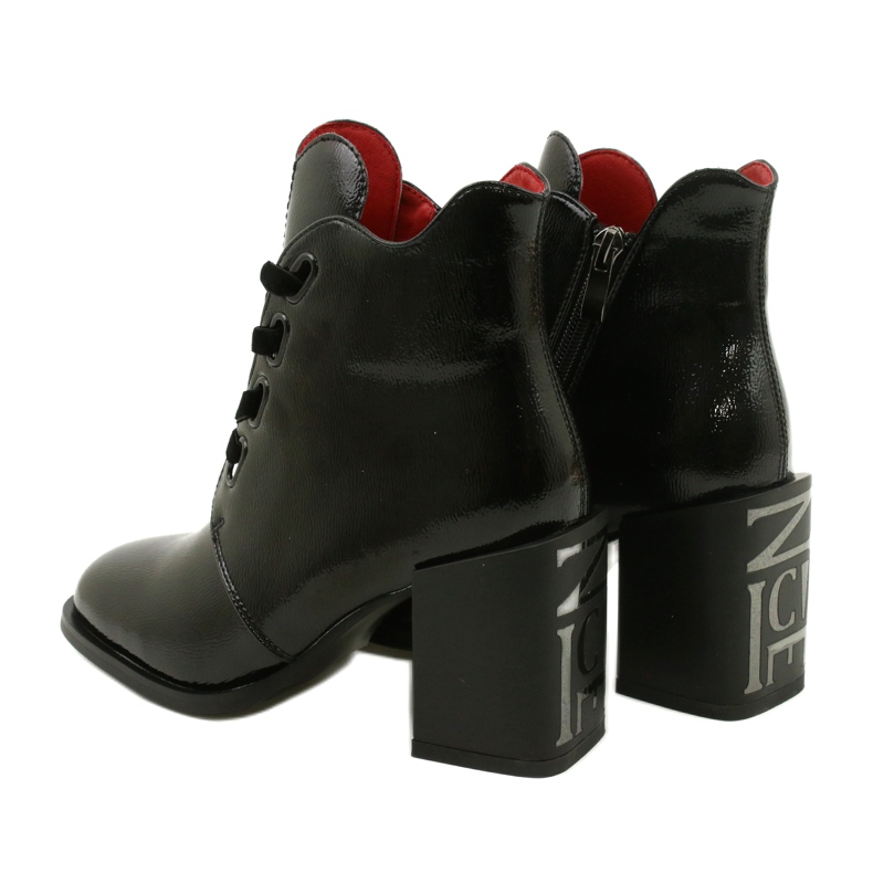 Botas con estilo en el poste negro Filippo DBT3109 / 21 BK 3