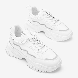 Zapatillas blancas sobre suela gruesa Desiare blanco 2