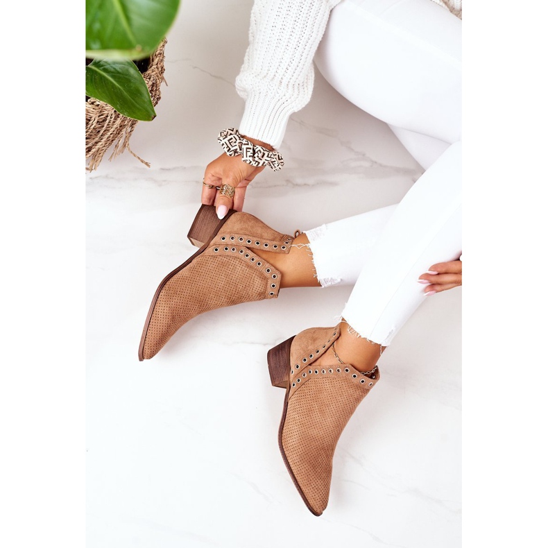 Botas caladas con aberturas, Camel Western marrón 1