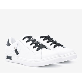 Zapatillas blancas con bolsillo decorativo de Nandina blanco 1