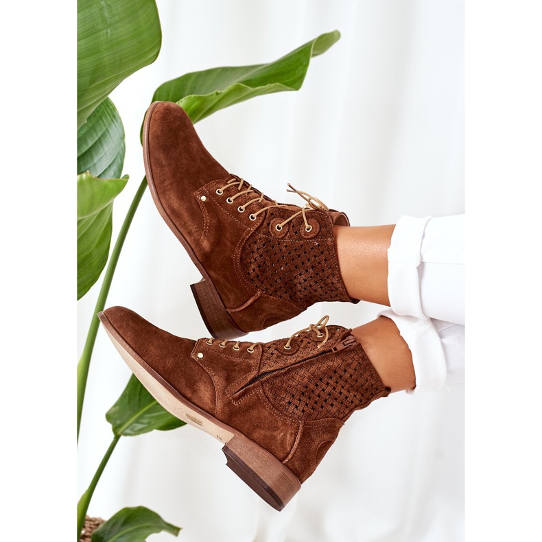 Alberto Violli Botas de ante con estampado calado marrón Josie 1