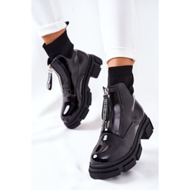 Botas altas en la enorme plataforma negra de Chicago negro 3