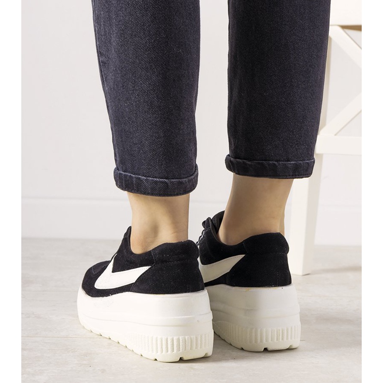 Deportivas negras con suela alta Chillout negro 1