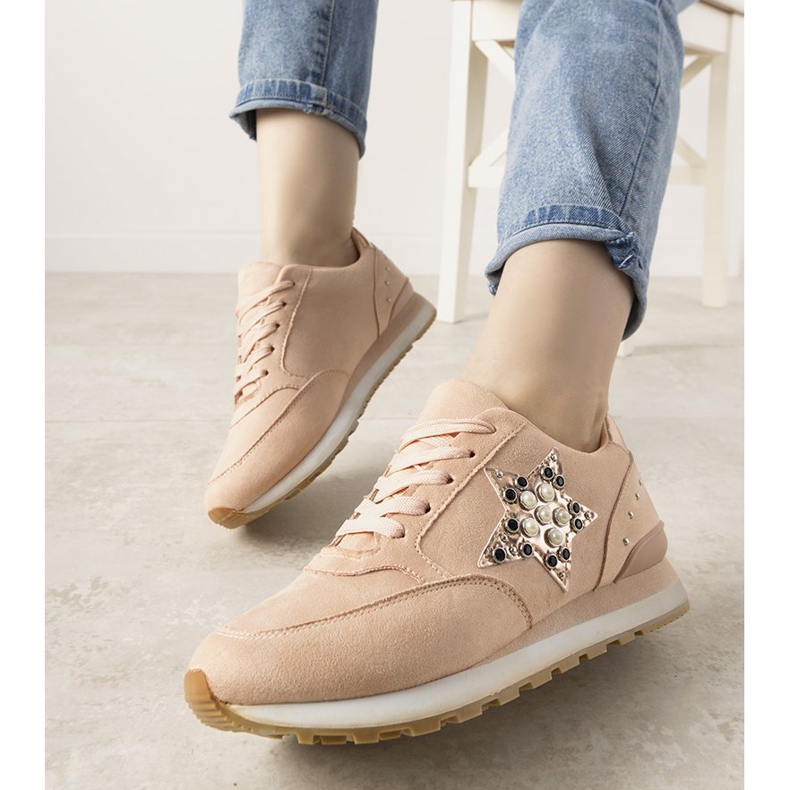 Zapatillas deportivas rosas decoradas con tachuelas Ruler 1