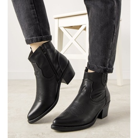 Botas vaqueras negras con estampado Mustgrow bordado negro 1 Botas vaqueras negras con estampado Mustgrow bordado negro 1