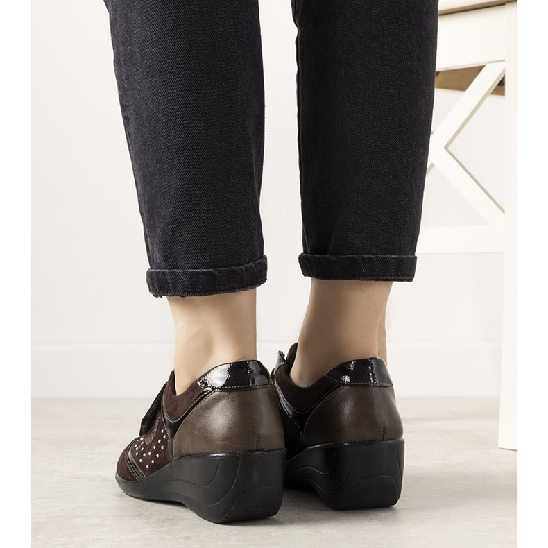 Zapatos brogues marrones en la cuña Merante marrón 1 Zapatos brogues marrones en la cuña Merante marrón 1