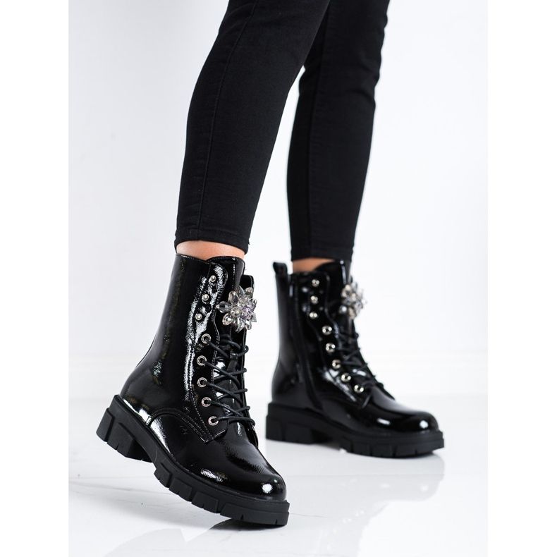 S. BARSKI Trabajadores con un adorno de cristal de S.BARSKI negro 1