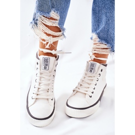 Zapatillas de deporte con aislamiento alto Big Star II274158 Blanco 1 Zapatillas de deporte con aislamiento alto Big Star II274158 Blanco 1