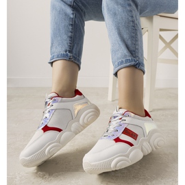 Deportivas blancas y rojas de mujer Carry blanco 1