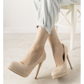 Zapatos beige en el talón Ultimate 1