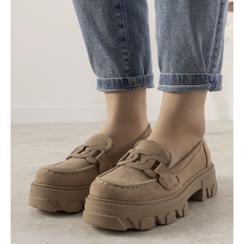 Mocasines beige sobre suela alta Perla 1