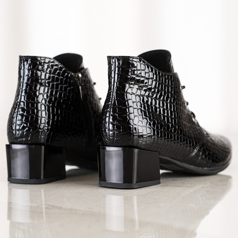 Botas VINCEZA con cordones negro 1