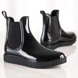 SHELOVET Chanclos lacados en la plataforma negro 1