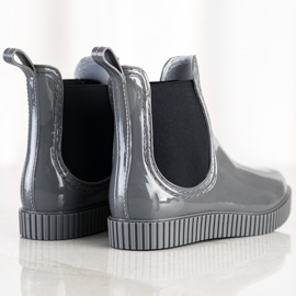 SHELOVET Chanclos lacados en la plataforma gris 2