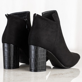 Vinceza Botas de tacón con estampado de serpiente negro 4