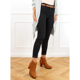 Tacones clásicos camel E2165 Camel marrón 2 Tacones clásicos camel E2165 Camel marrón 2