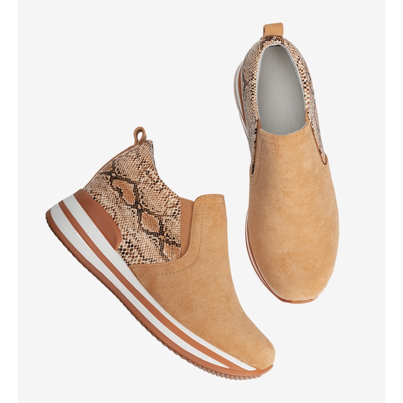 BM Zapatillas naranjas en la cuña Infinitale 1