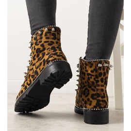 Botas marrones con estampado de leopardo Edesa marrón negro 3