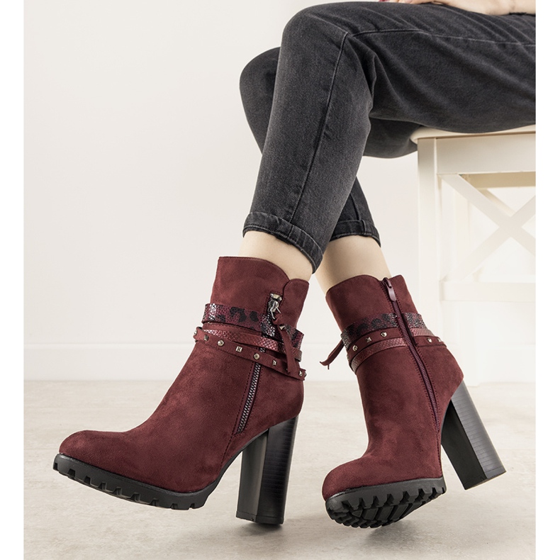 Botas de mujer barella de ante granate en el poste rojo 1 Botas de mujer barella de ante granate en el poste rojo 1