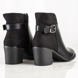 SHELOVET Botines negros en un poste 1