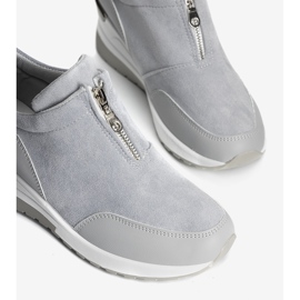 Zapatillas con cuña de ante gris Velasco 3