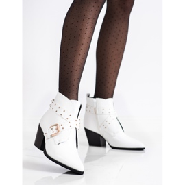 Lucky Shoes Botas de rock en el poste blanco 5