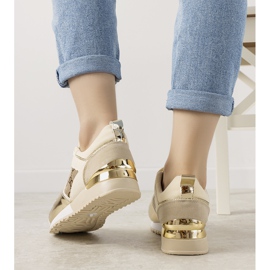 Zapatillas beis de mujer de Jovanna beige 2