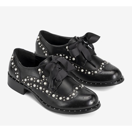 Oxford negros con tachuelas de Delvis 3