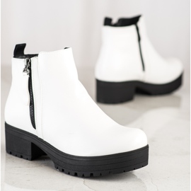 Clowse Botas cómodas en la plataforma blanco 2
