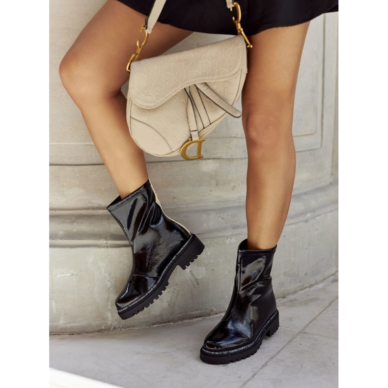 S.Barski Botas cálidas de mujer lacadas en negro Merellien 1