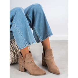 Seastar Botas elegantes con una cadena beige marrón 4