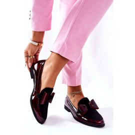 Mocasines lacados Maciejka Brogues de mujer Borgoña jaspeado 04099-33 / 00-1 rojo 5