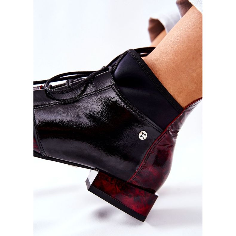 Botas de piel Maciejka 04744-29 Mármoles jaspeados negro rojo 2