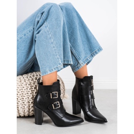 Botas con estilo en Spitz VINCEZA negro 2