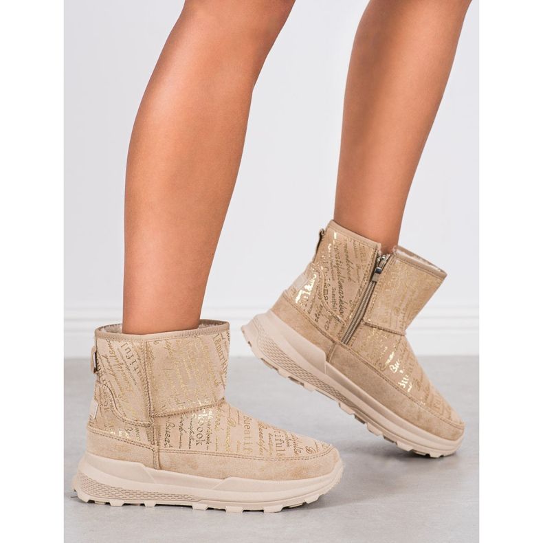 SHELOVET Mukluki caliente en la plataforma beige 1 SHELOVET Mukluki caliente en la plataforma beige 1