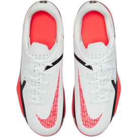 Zapatillas de fútbol Nike Phantom GT2 Club FG / MG Jr DC0823 167 multicolor naranjas y tintos 1