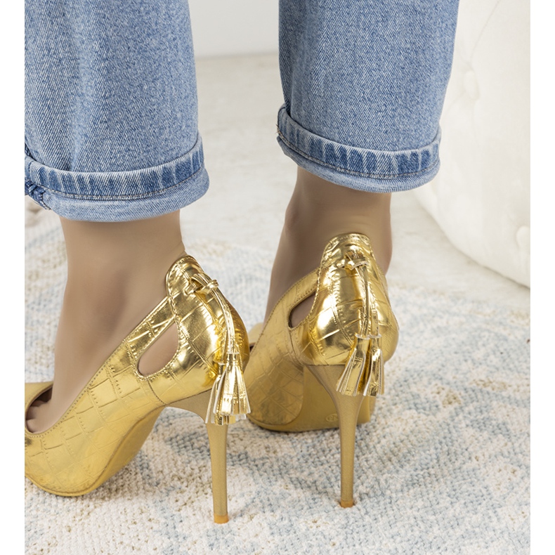 Alfileres de oro con recortes decorativos de Permewan dorado 1 Alfileres de oro con recortes decorativos de Permewan dorado 1