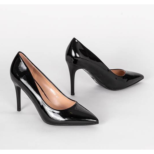 Tacones negros con parte superior April barnizada 1 Tacones negros con parte superior April barnizada 1