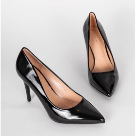Tacones negros con parte superior April barnizada 2