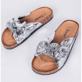 Pantuflas Cher plateadas brillantes plata 3