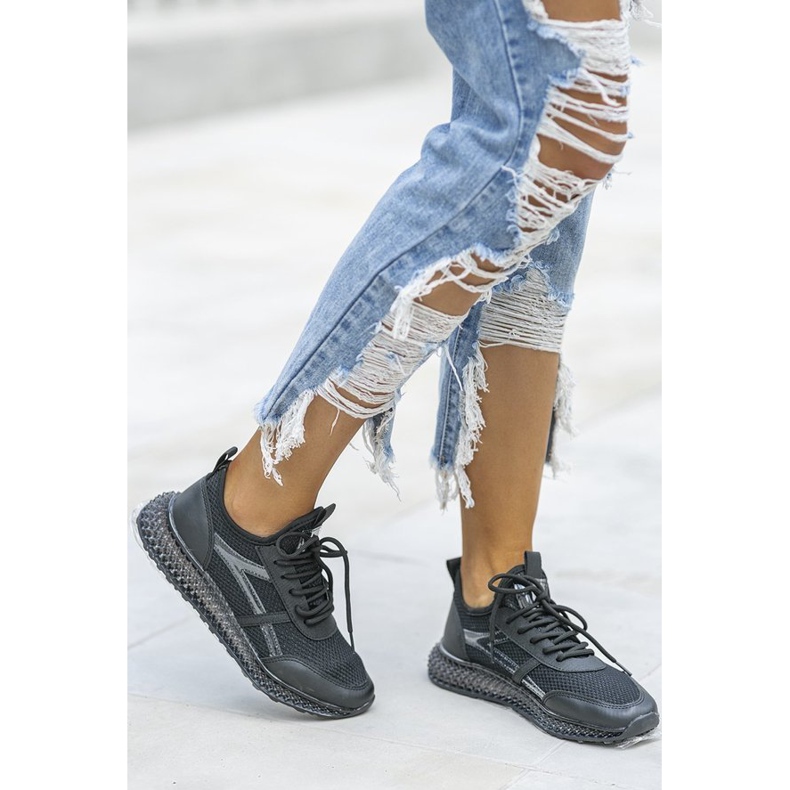 Deportivas negras con adornos Lil negro 1 Deportivas negras con adornos Lil negro 1