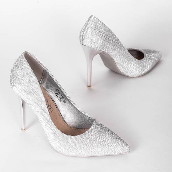 Tacones altos plateados Ashley plata 1