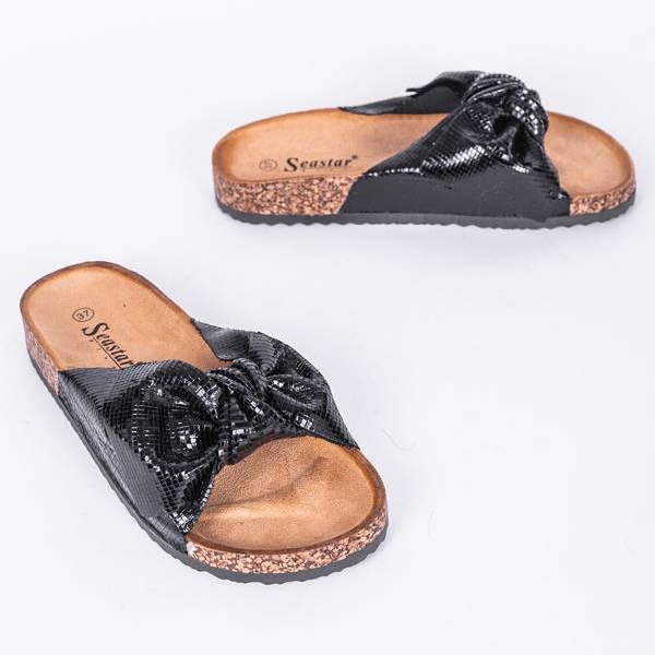Pantuflas Cher negro brillante 1