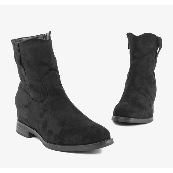 Botas negras con tacón de cuña Buenna cubierto negro 1 Botas negras con tacón de cuña Buenna cubierto negro 1