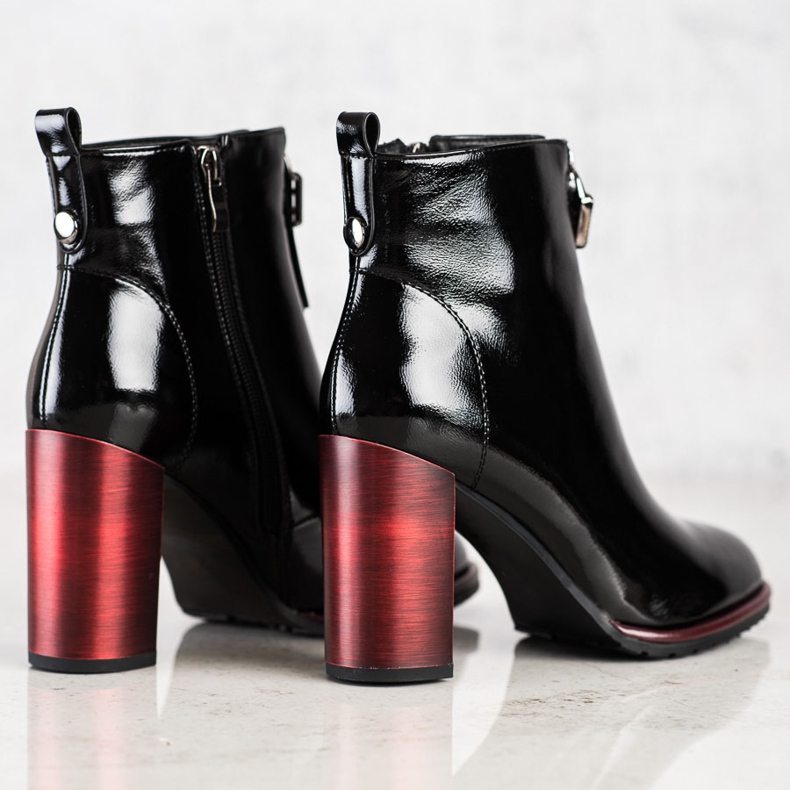 S. BARSKI Botas barnizadas con estilo S.BARSKI negro 1 S. BARSKI Botas barnizadas con estilo S.BARSKI negro 1