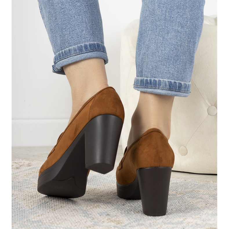 Mocasines marrones en el poste Himmel marrón 1