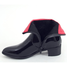 Botines de tacón bajo lacados negros F5790 2