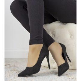 Tacones negros clásicos de ante Hyirnar 2