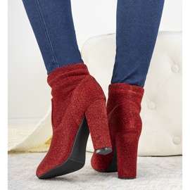 BM Botines rojos brillantes en el poste Birgit 1