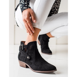 Erynn Botas caladas negro 1